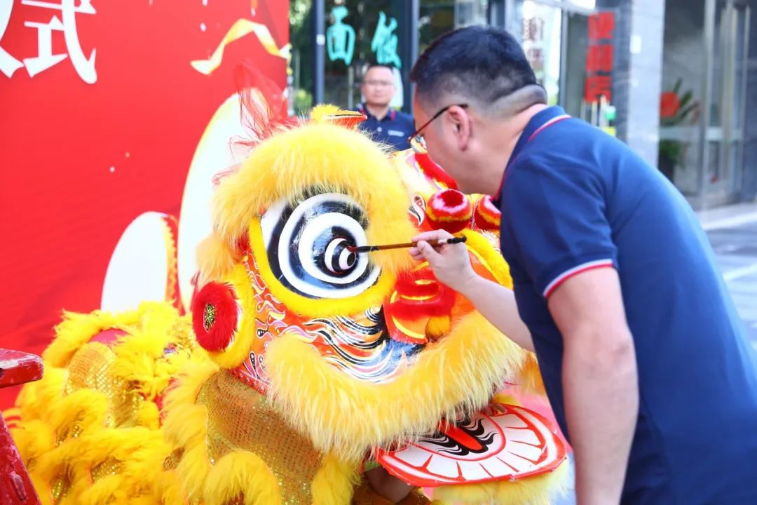 揭新特区，鹏城万里