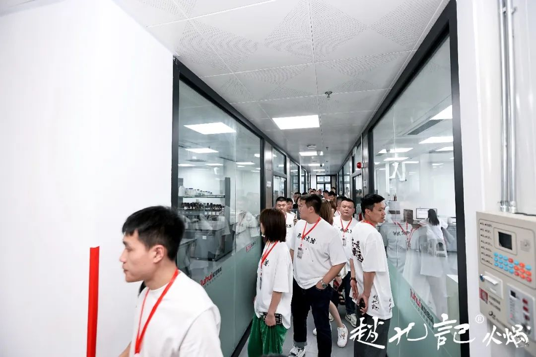 在一起，行更远！赵九记携超200名合作加盟商参访聚慧餐调！